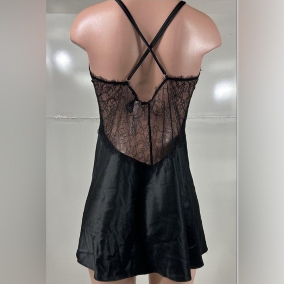 Victoria's Secret Black Lace Chemise Sexy Mini Babydoll Lingerie VS Slip XL New - Picture 3 of 5